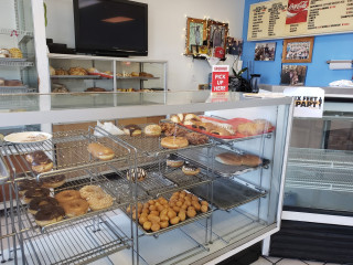 Goleta Bakery