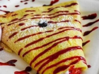 Two Crepes