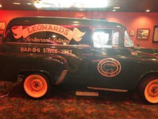 Leonard's Pit Barbecue