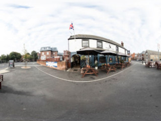 Foundry Arms