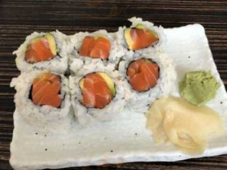 Niji Sushi And Ramen