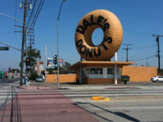 Dale's Donuts