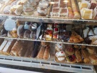 Mara's Italian Pastries