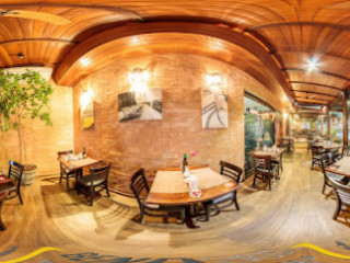 Tito's Bar E Restaurante