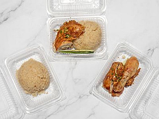 Foodtruck Nasi Ayam Gemas Sendayan