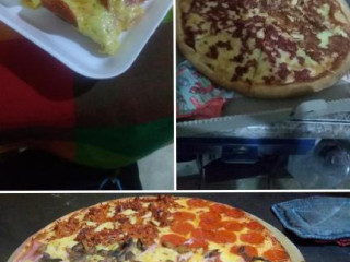 Pizzas Y Calzony Pauly