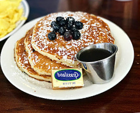 Short Stack Eatery