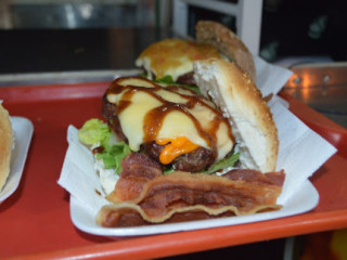 Laredo Burgers
