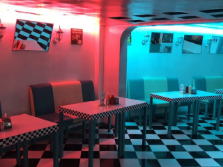 Sj's 50's Diner