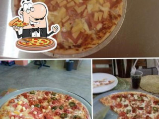 Pepegina's Pizza
