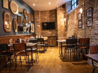 The Trinity Bell, Ec3