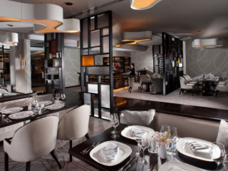 Noor Lounge- Intercontinental Regency Bahrain