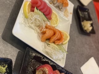 Go Go Sushi Ramen
