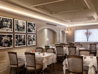 Artusi Ristorante E Bar New Delhi (italian Restaurant)