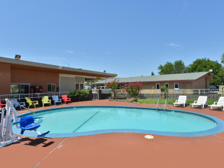 Americas Best Value Inn Red Bluff