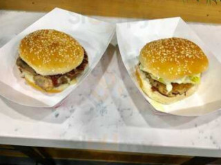 Marty's V Burger Kips Bay