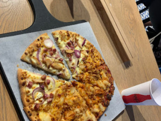 Domino's Pizza Amial