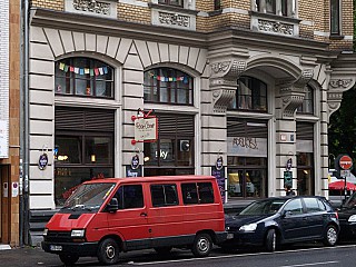 Roon-Corner