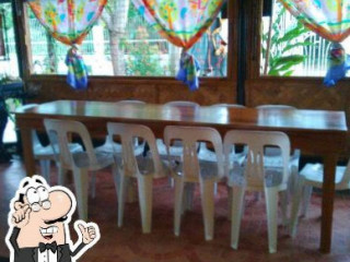 Dona Nena Farm Resto