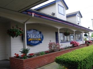 Mitzel's American Kitchen