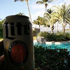 Limu Lounge