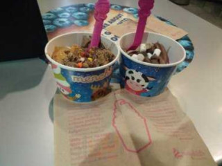 Menchie's Frozen Yogurt