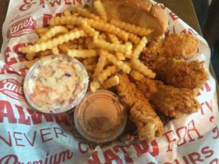 Raising Cane's Chicken Fingers