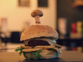 Kury`s Burger Bar