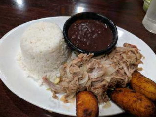 Toby's Latin Grill
