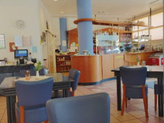 Schubert's Cafe