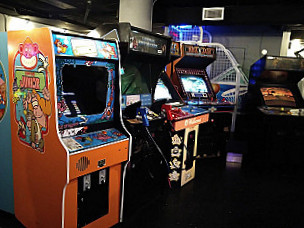 Pin Up Arcade