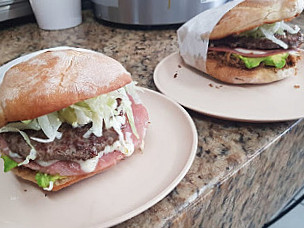 Mariscos, Tortas Y Hamburguesas Pacheco