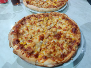 Pica Pizza
