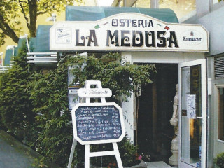 La Medusa Closed