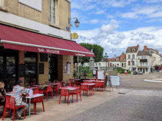 Restaurant Les Marechaux Brasserie