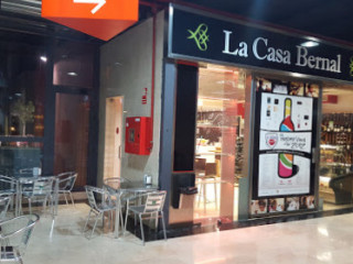 La Casa Bernal