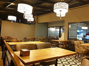 Meclis Kuenefe Cafe