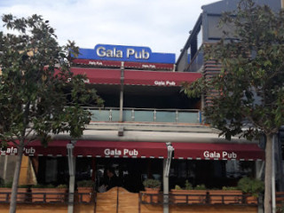 Gala Pub