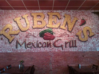 Ruben's Mexican Grill