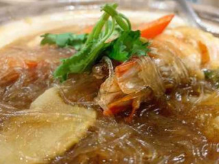 E-sarn Thai Cuisine