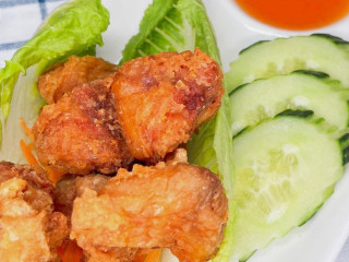 9zaab Thai Street Food