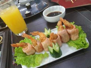 Cw Cafés E Sushi