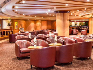 Cascades Cocktail Lounge - Stamford Plaza Adelaide