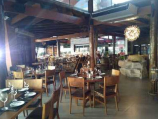 Vic’s Bar E Restaurante