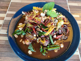 ส้มตำบ้านลิชา