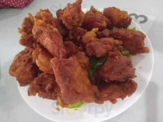 Yoki Galeto's