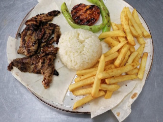 GÜya Cafe