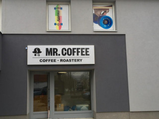 Mr. Coffee Kavárna, Pražírna A Prodejna Kávy