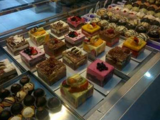 Bacio Gelato