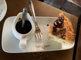 Cafe Torrado Cafeteria